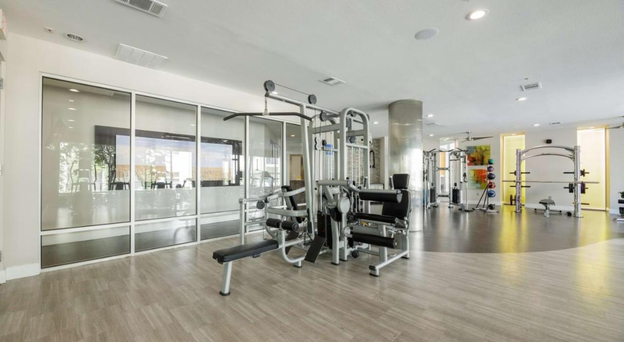 Stylish 2 Bedroom In Medical District Apartment Dallas